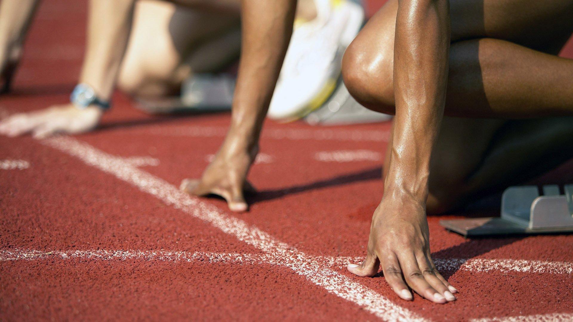 梅西梅开二度助迈阿密国际逆转取胜 球迷沸腾