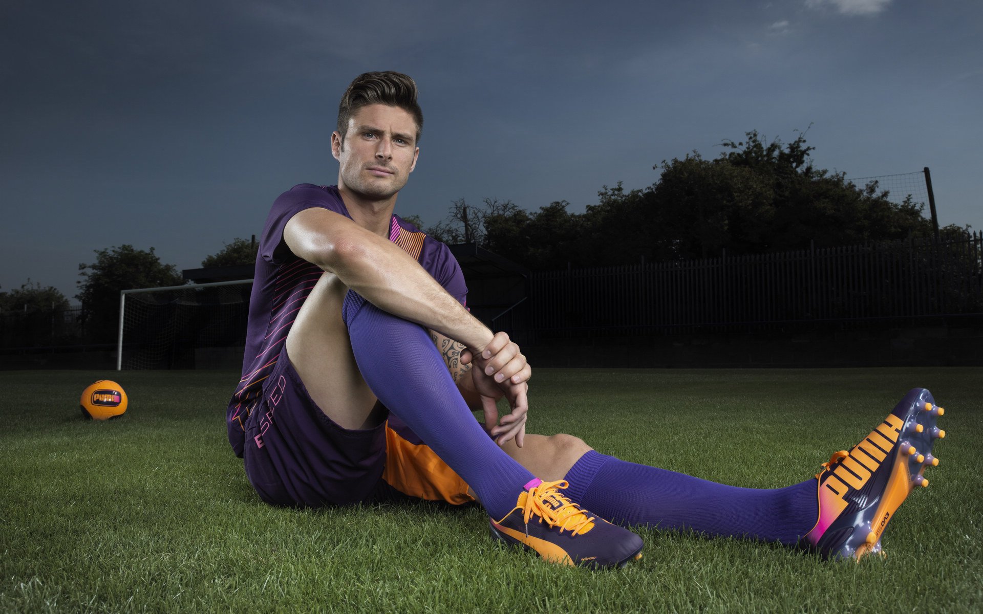 阿尔卡拉斯横扫对手晋级美网八强 新生代天王展现王者气质