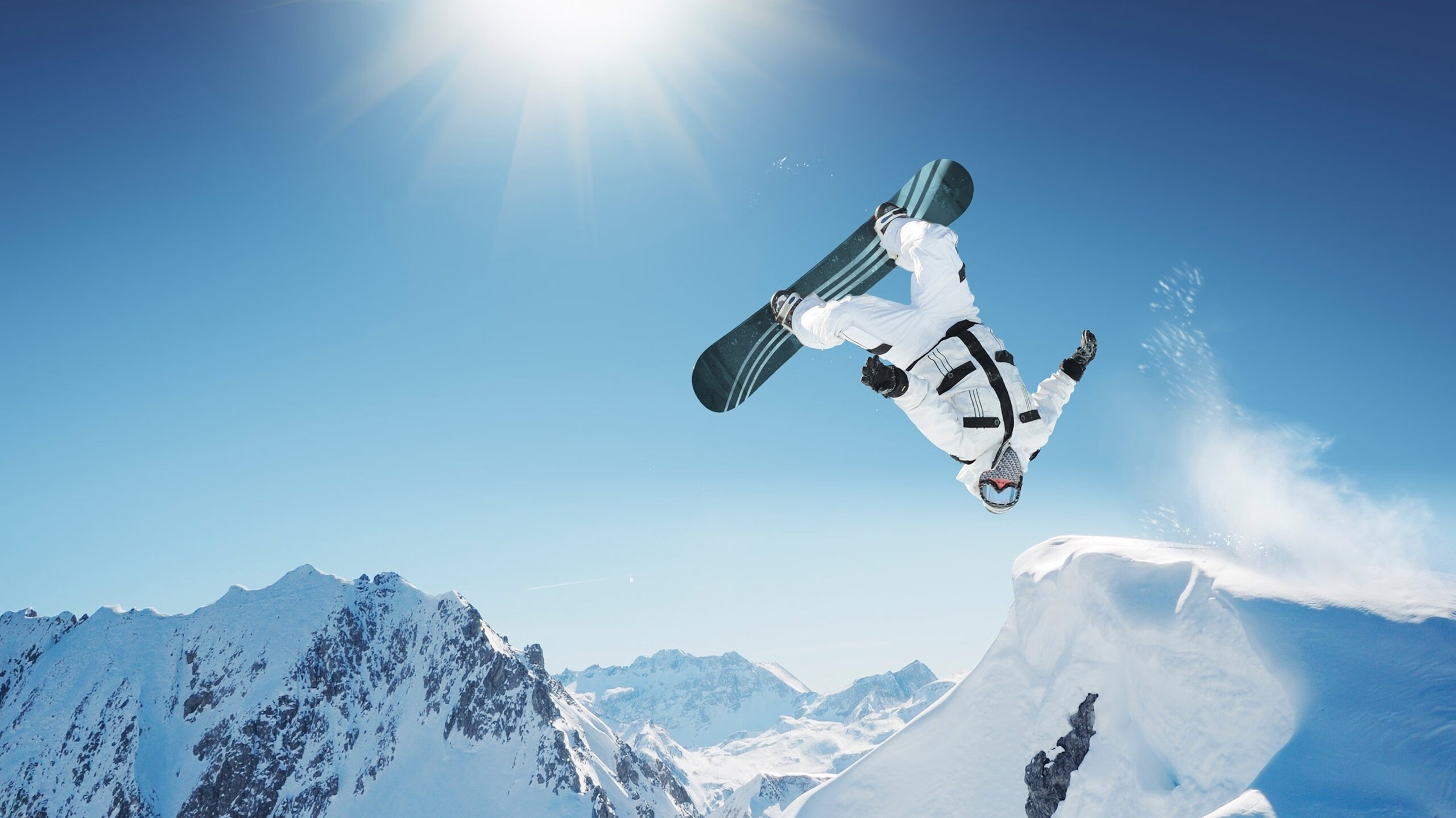 体育公益行动点燃希望之光 全民健身与爱心同行